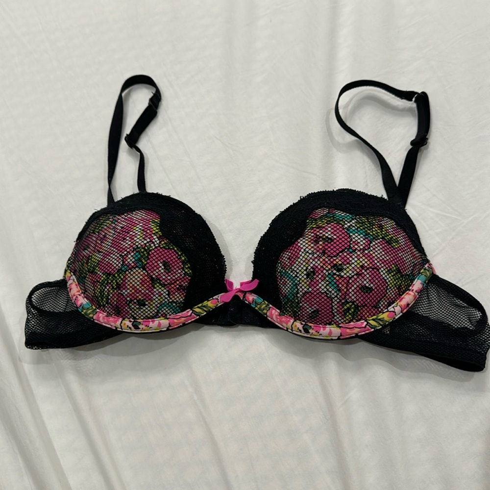 Perfectly Me by La Senza Black-Lace Push-Up Bra